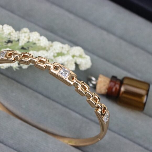 Elegant Rose Gold Bangle with Geometric Charm and Crystal Accents, XPBL0474 - Picture 11 of 12